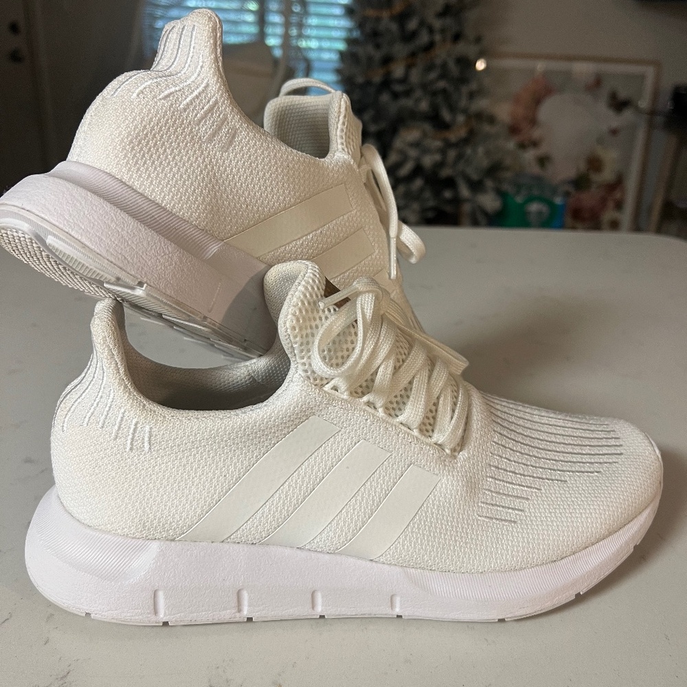 WOMENS ADIDAS